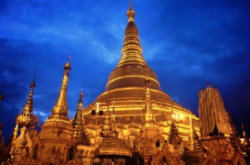 shwedagon stupa